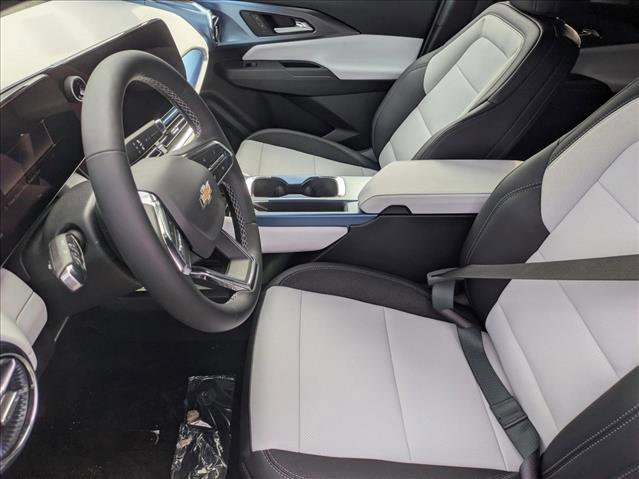 New 2026 Chevrolet Equinox EV LT image 3