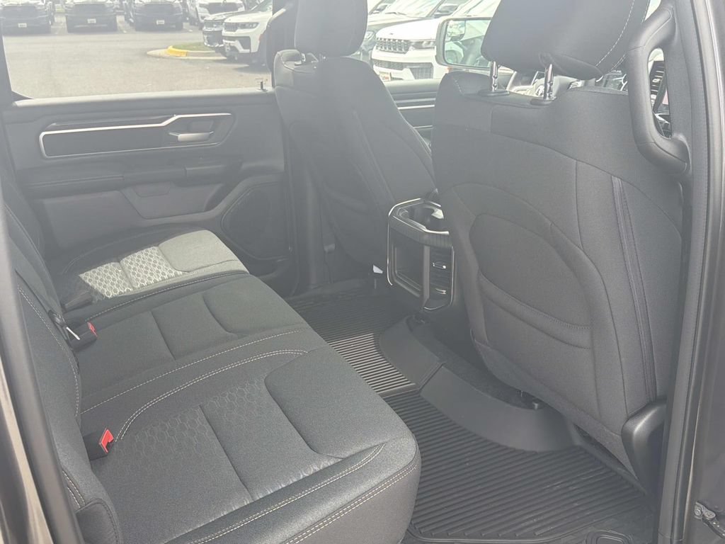 New 2026 RAM 1500 Big Horn w/ Night Edition AWD/4WD image 18