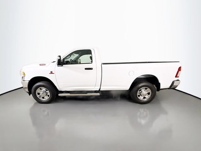 Used 2024 RAM 3500 Tradesman w/ Chrome Appearance Group AWD/4WD image 4
