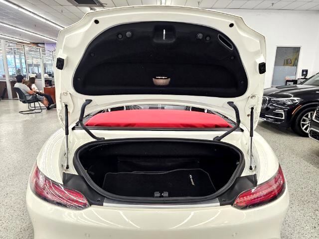 Used 2018 Mercedes-Benz AMG GT Roadster image 35