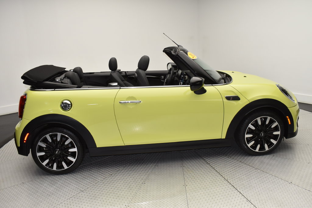 Used 2024 MINI Cooper S FWD image 31
