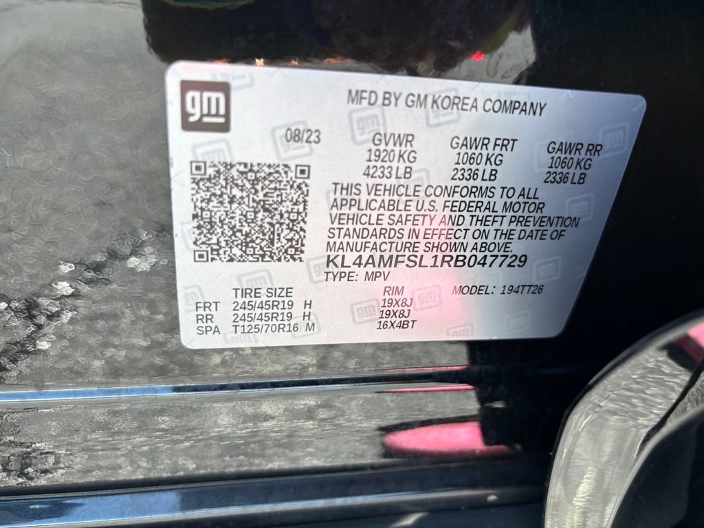 Used 2024 Buick Encore GX Avenir w/ Avenir Technology Package FWD image 15