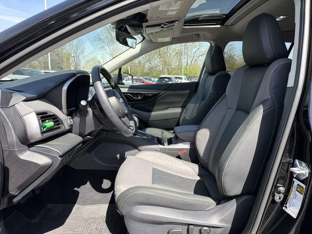 Used 2025 Subaru Outback Onyx Edition w/ Popular Package #2 image 11