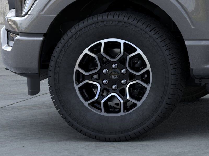 New 2023 Ford F150 XLT w/ Equipment Group 302A High image 19