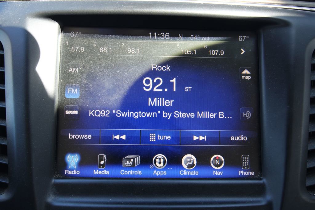 Used 2015 Chrysler 200 C w/ Navigation & Sound Group I image 31