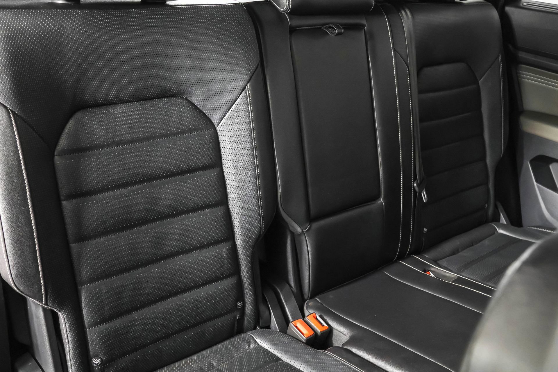 Used 2022 Volkswagen Atlas Cross Sport SEL Premium R-Line image 44