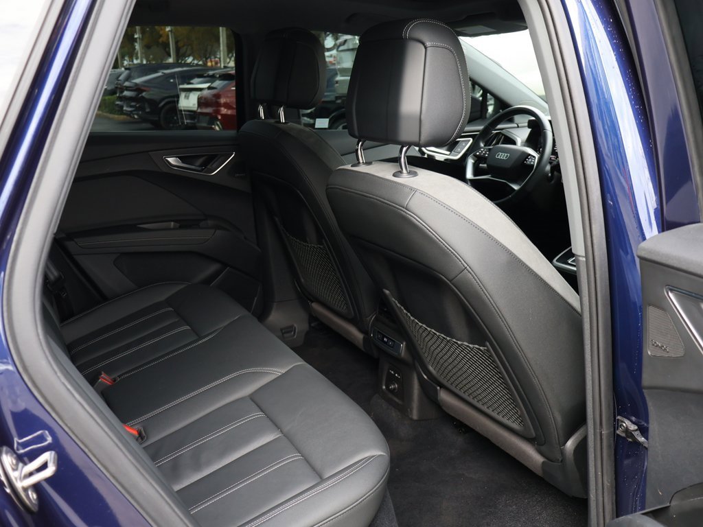 Used 2023 Audi Q4 e-tron Premium Plus w/ Premium Plus image 39