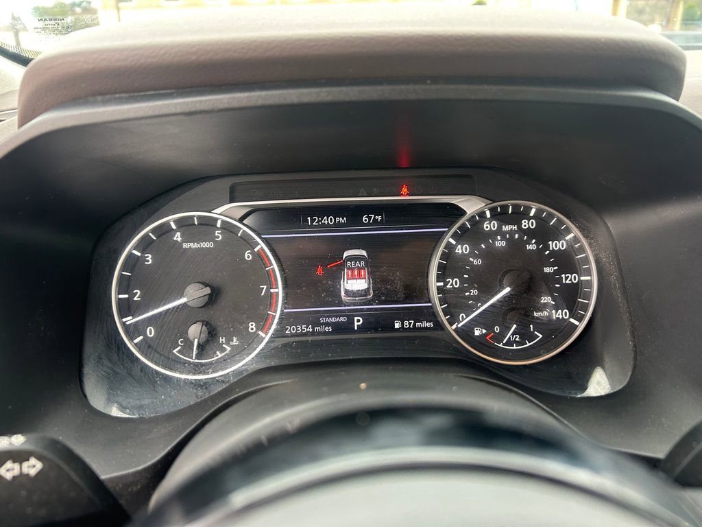 Used 2023 Nissan Rogue SV image 27