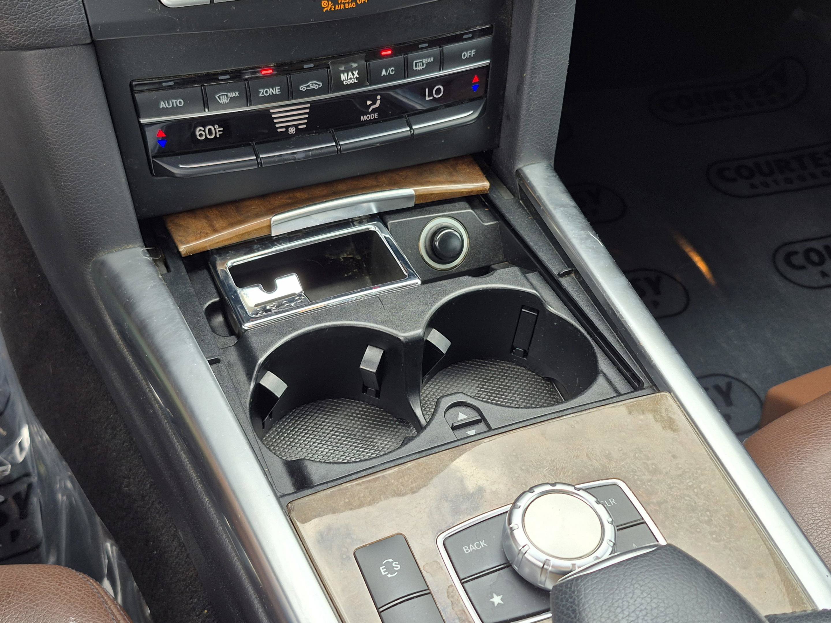 Used 2015 Mercedes-Benz E 350 4MATIC Wagon image 30