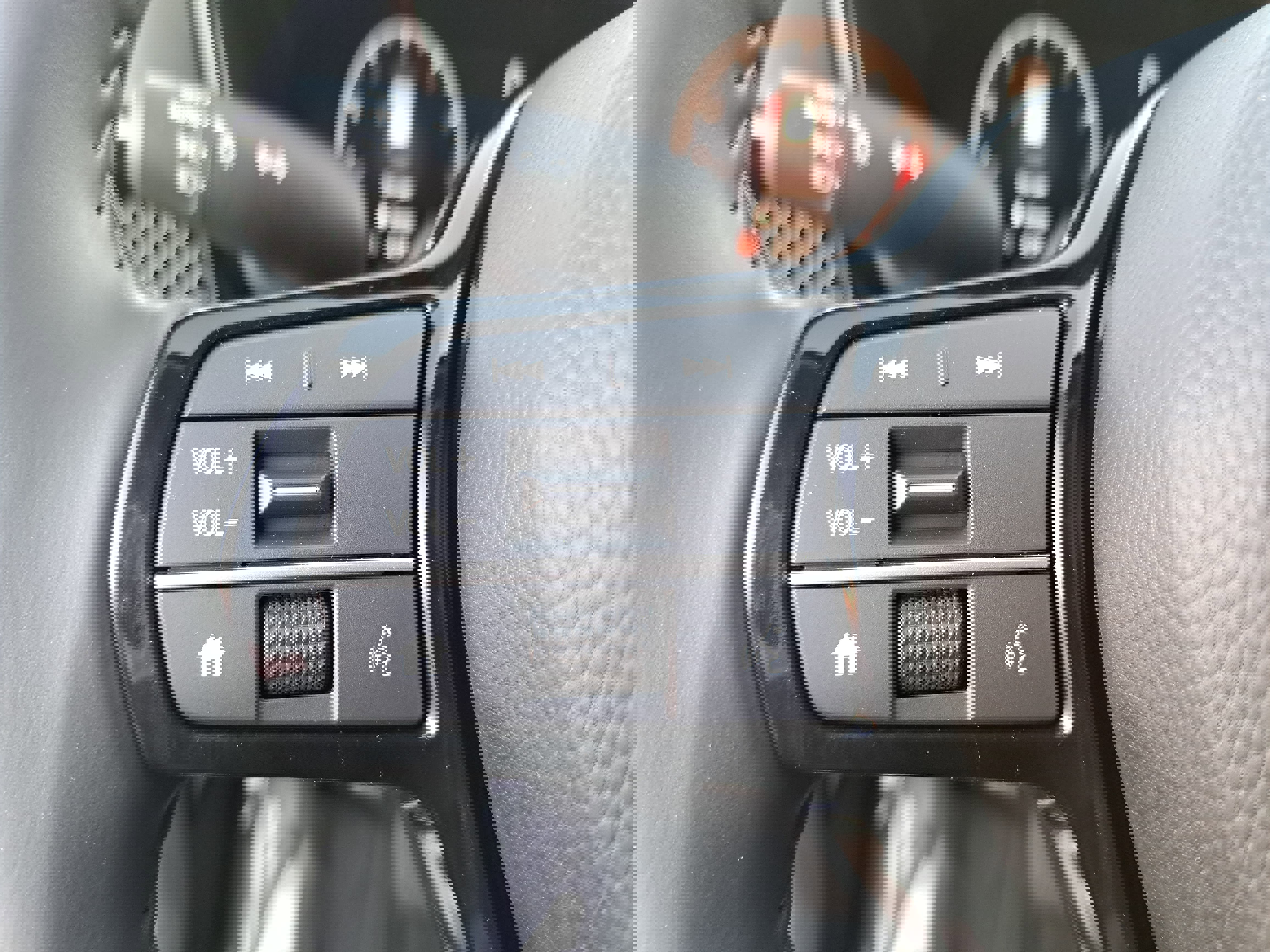 Used 2024 Honda CR-V EX-L image 17