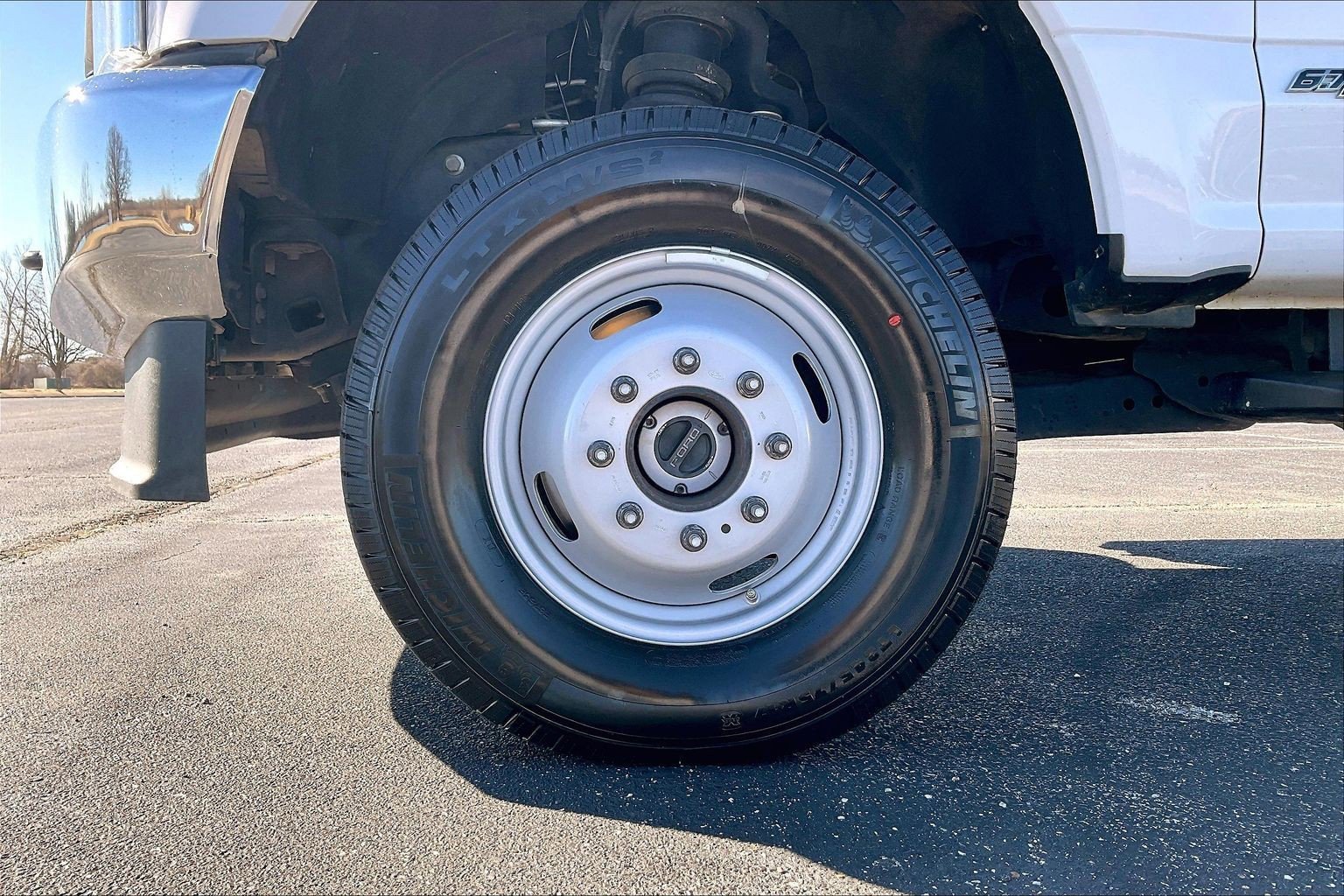 Used 2022 Ford F350 XLT image 9