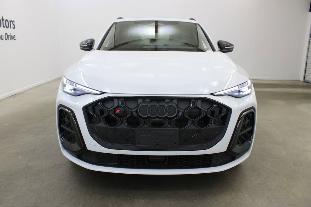 New 2025 Audi SQ5 Prestige image 7