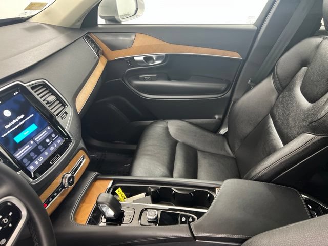 Used 2023 Volvo XC90 B6 Plus w/ Protection Package Premier AWD/4WD image 21