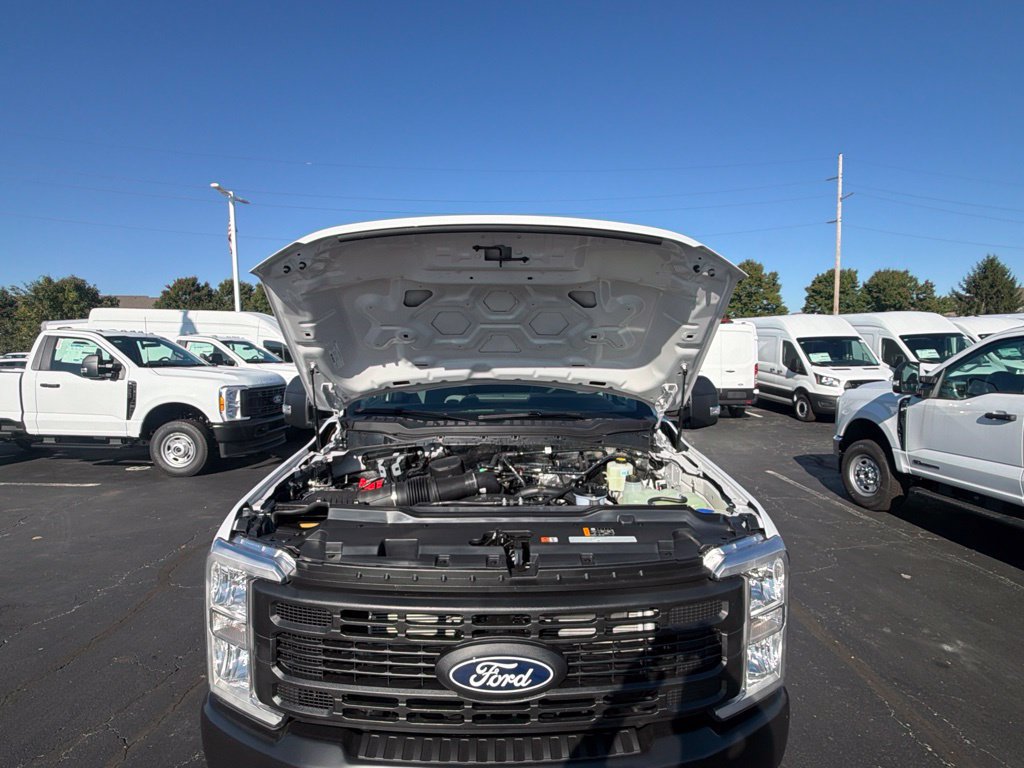 New 2027 Ford F250 XL RWD image 11