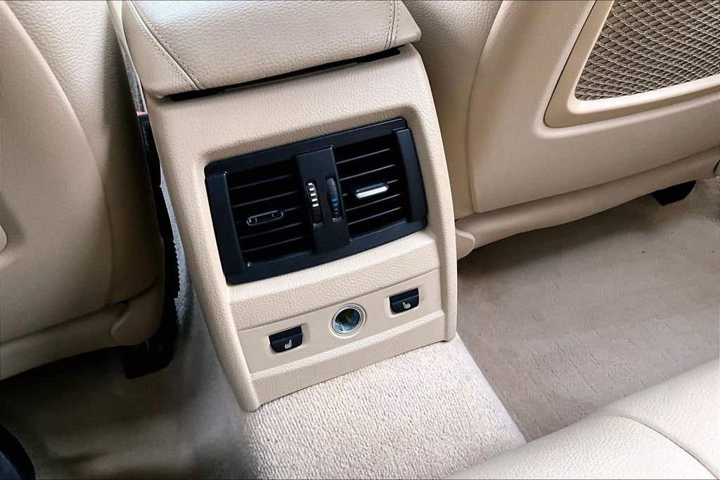 Used 2015 BMW 328i xDrive Sedan image 10