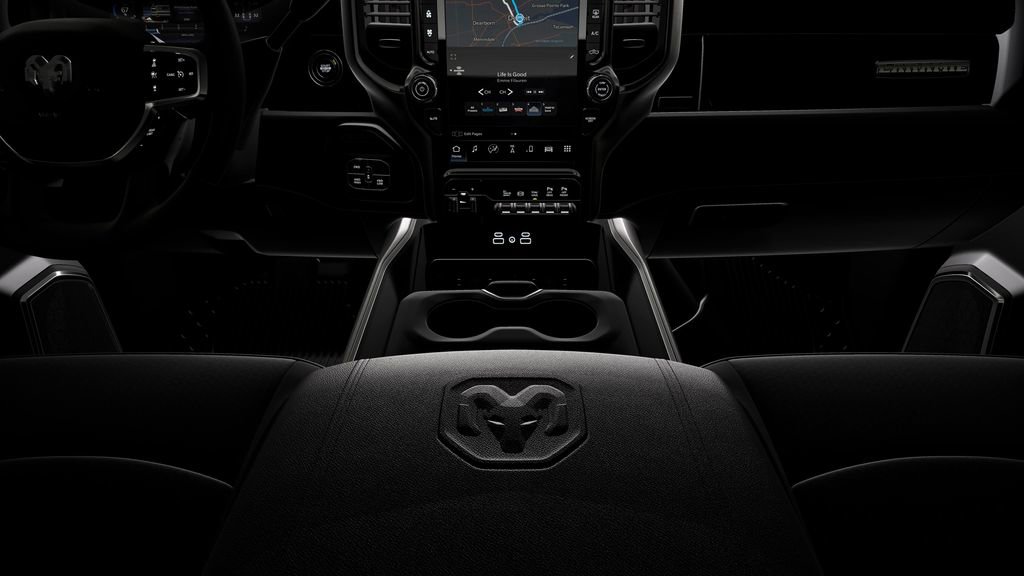 New 2026 RAM 3500 Laramie AWD/4WD image 16