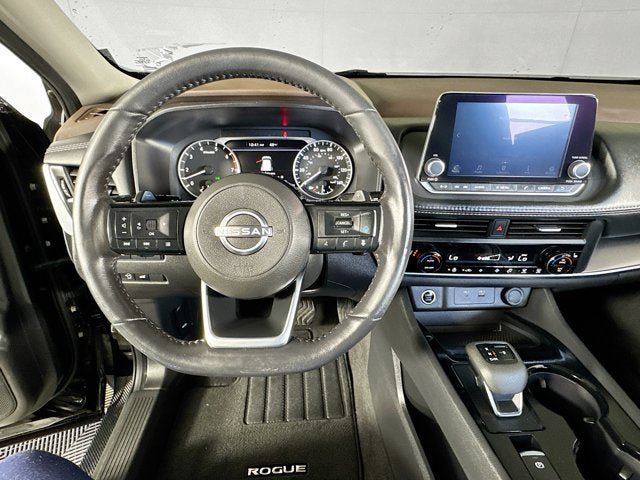 Certified 2023 Nissan Rogue SV w/ SV Premium B Package AWD/4WD image 10