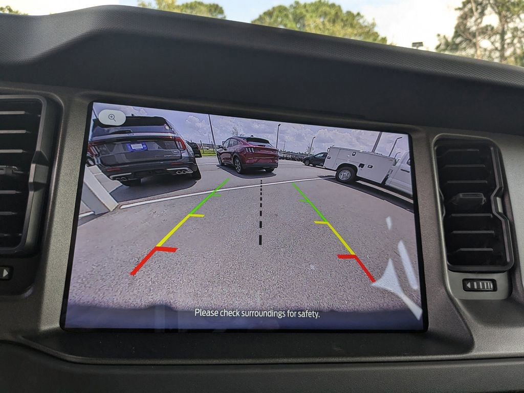 New 2025 Ford Bronco 4-Door image 21