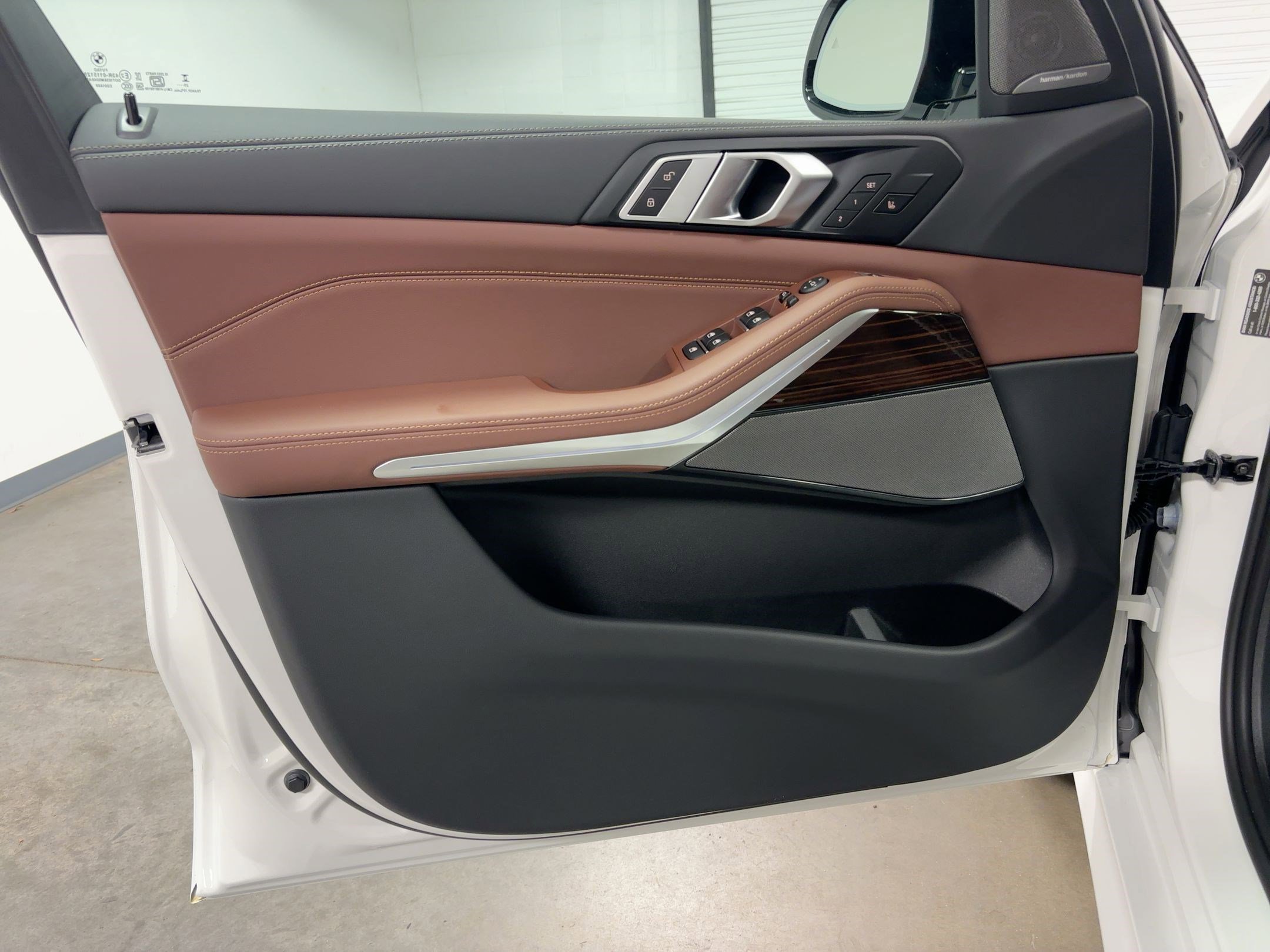 New 2026 BMW X5 sDrive40i w/ M Sport Package image 11