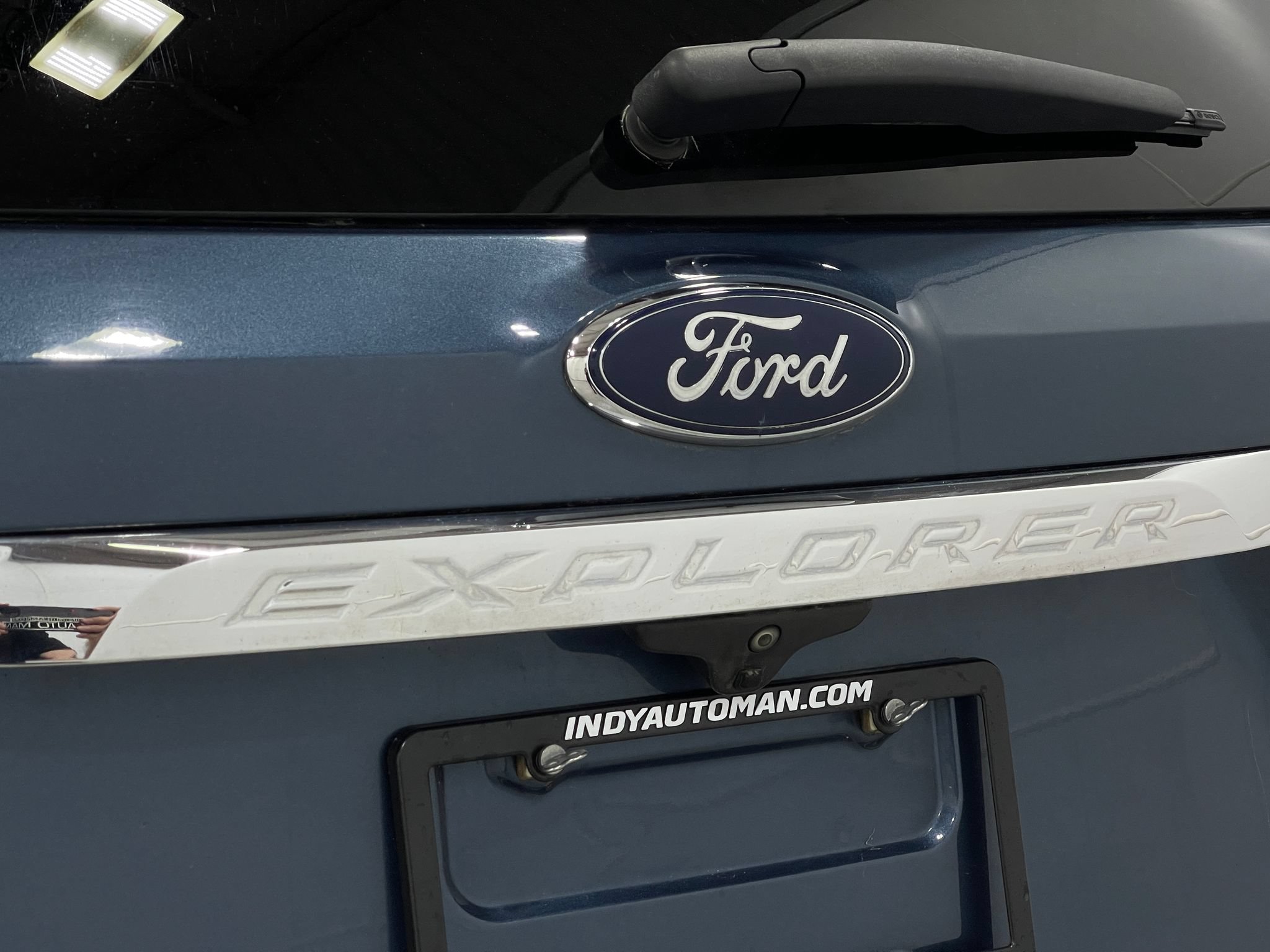 Used 2018 Ford Explorer XLT w/ Equipment Group 201A AWD/4WD image 40