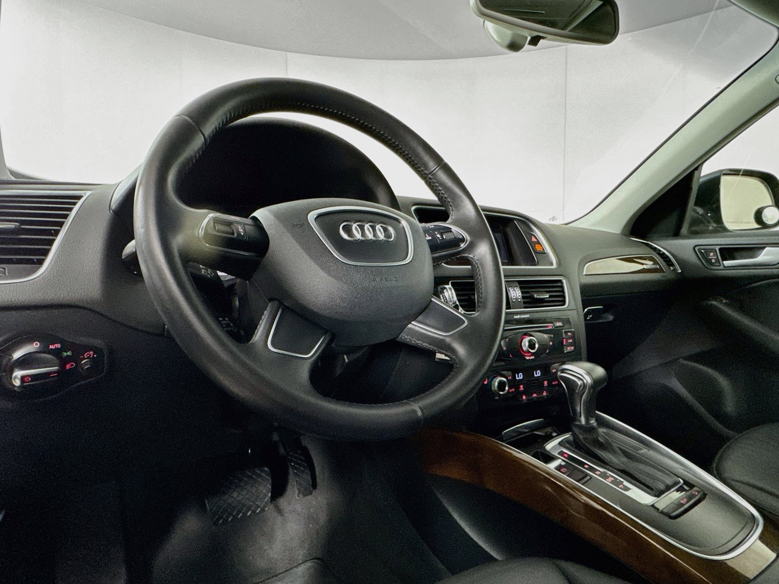 Used 2015 Audi Q5 2.0T Premium AWD/4WD image 11