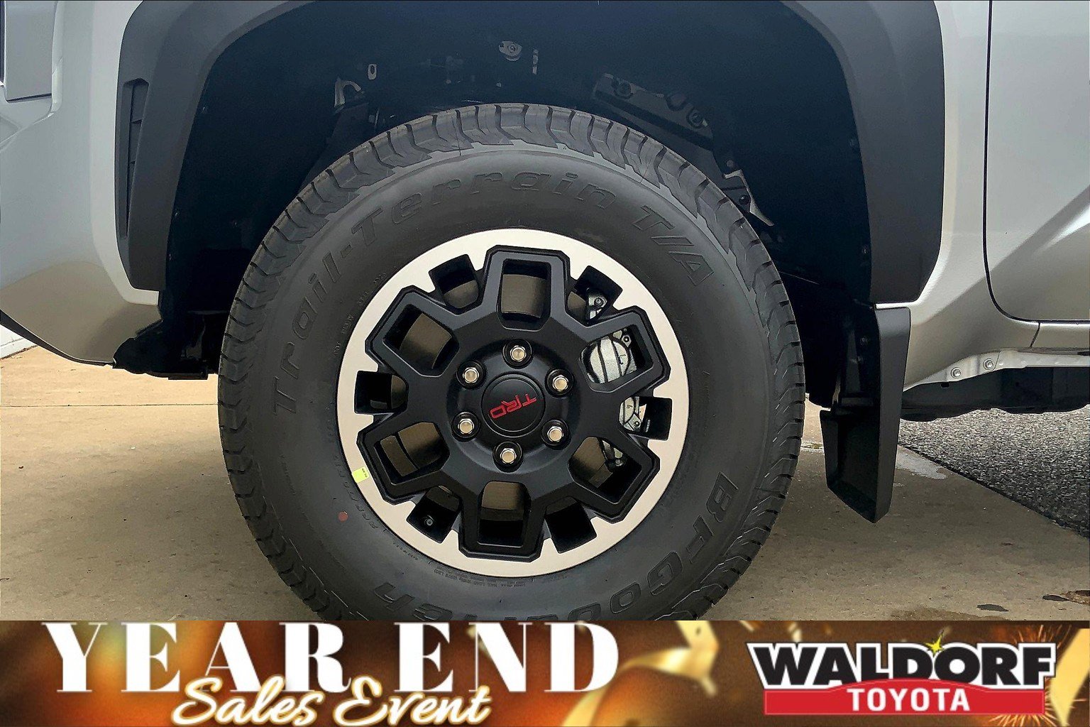 New 2025 Toyota Tacoma TRD Off-Road image 15