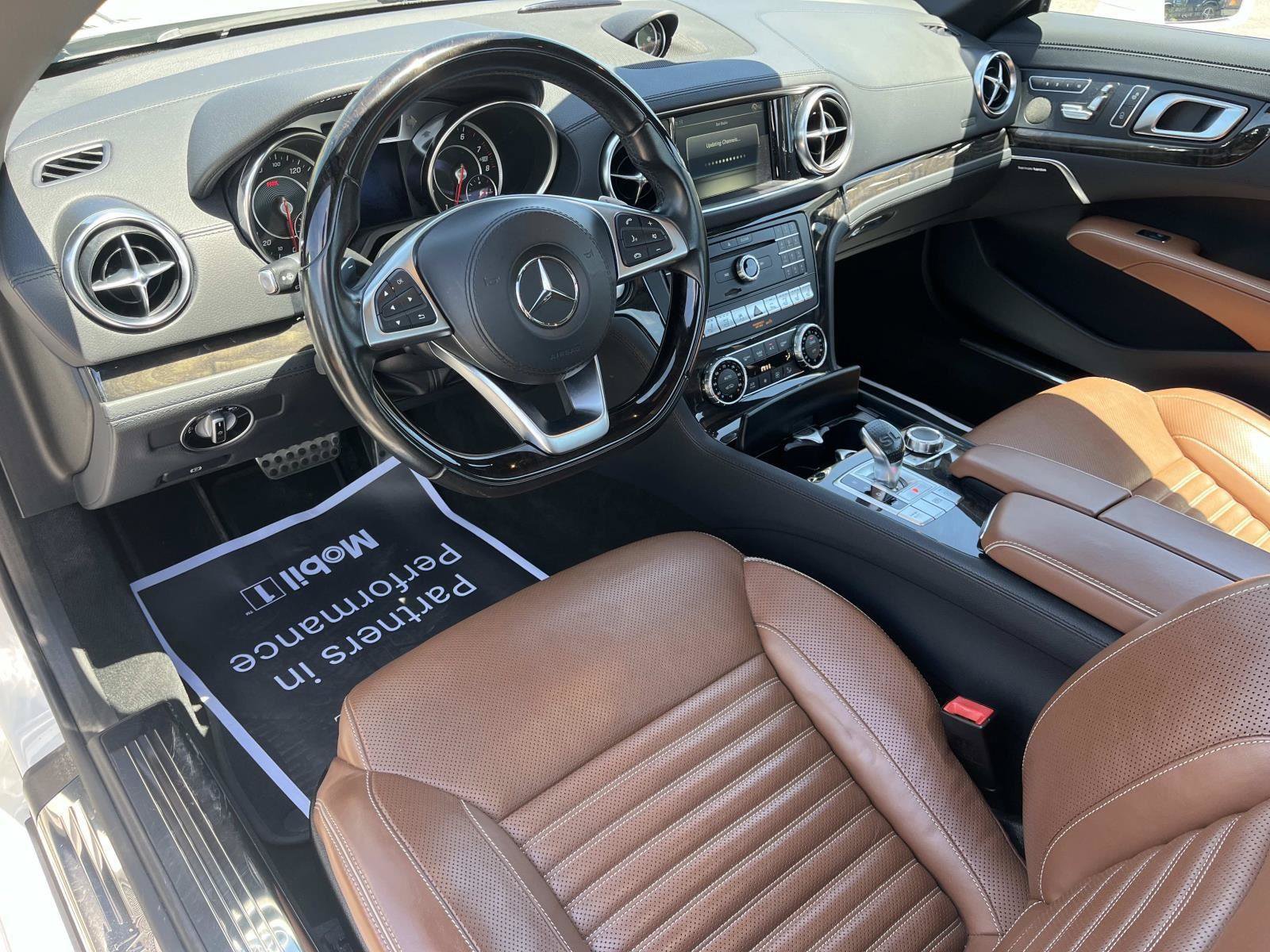 Used 2017 Mercedes-Benz SL 450 image 11