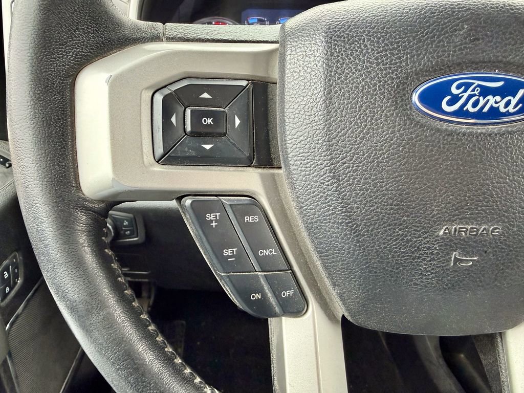 Used 2019 Ford F250 Lariat w/ Lariat Value Package image 18