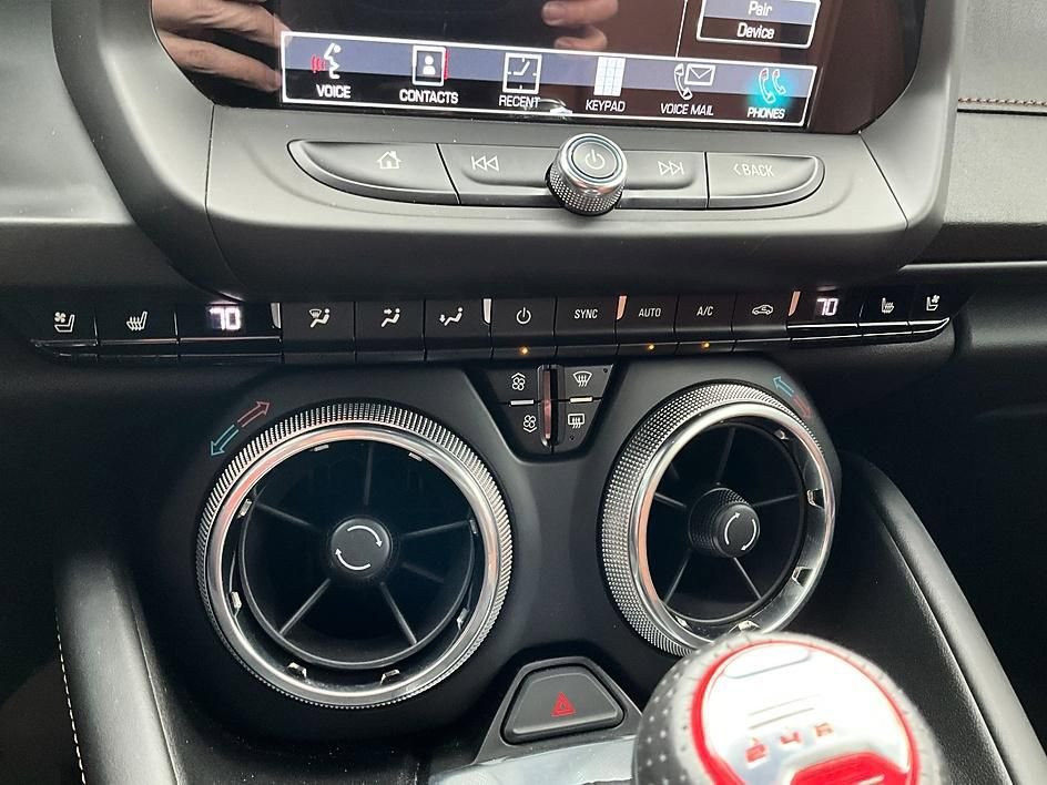 Used 2017 Chevrolet Camaro SS image 25