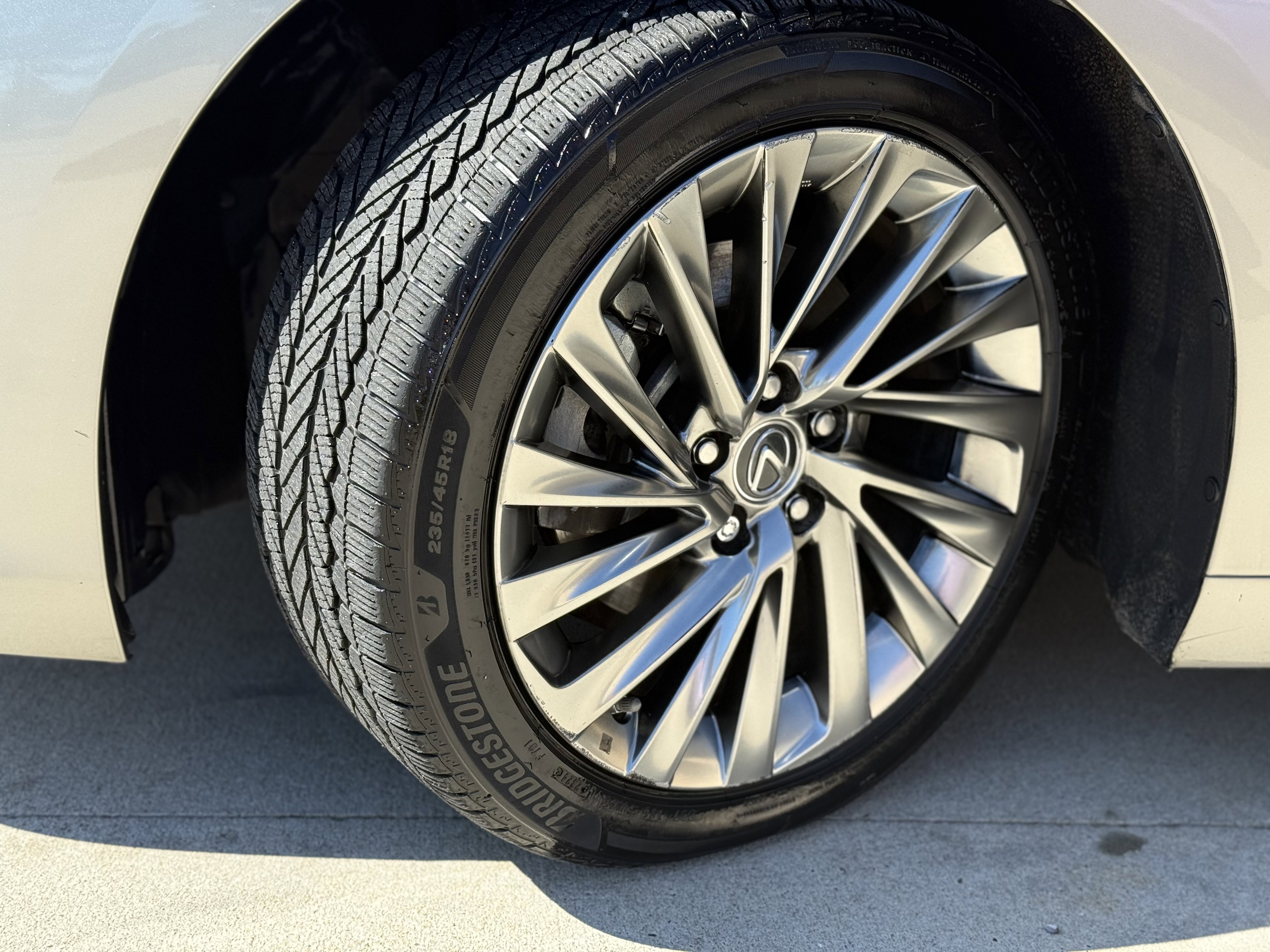 Used 2019 Lexus ES 350 Ultra Luxury image 20