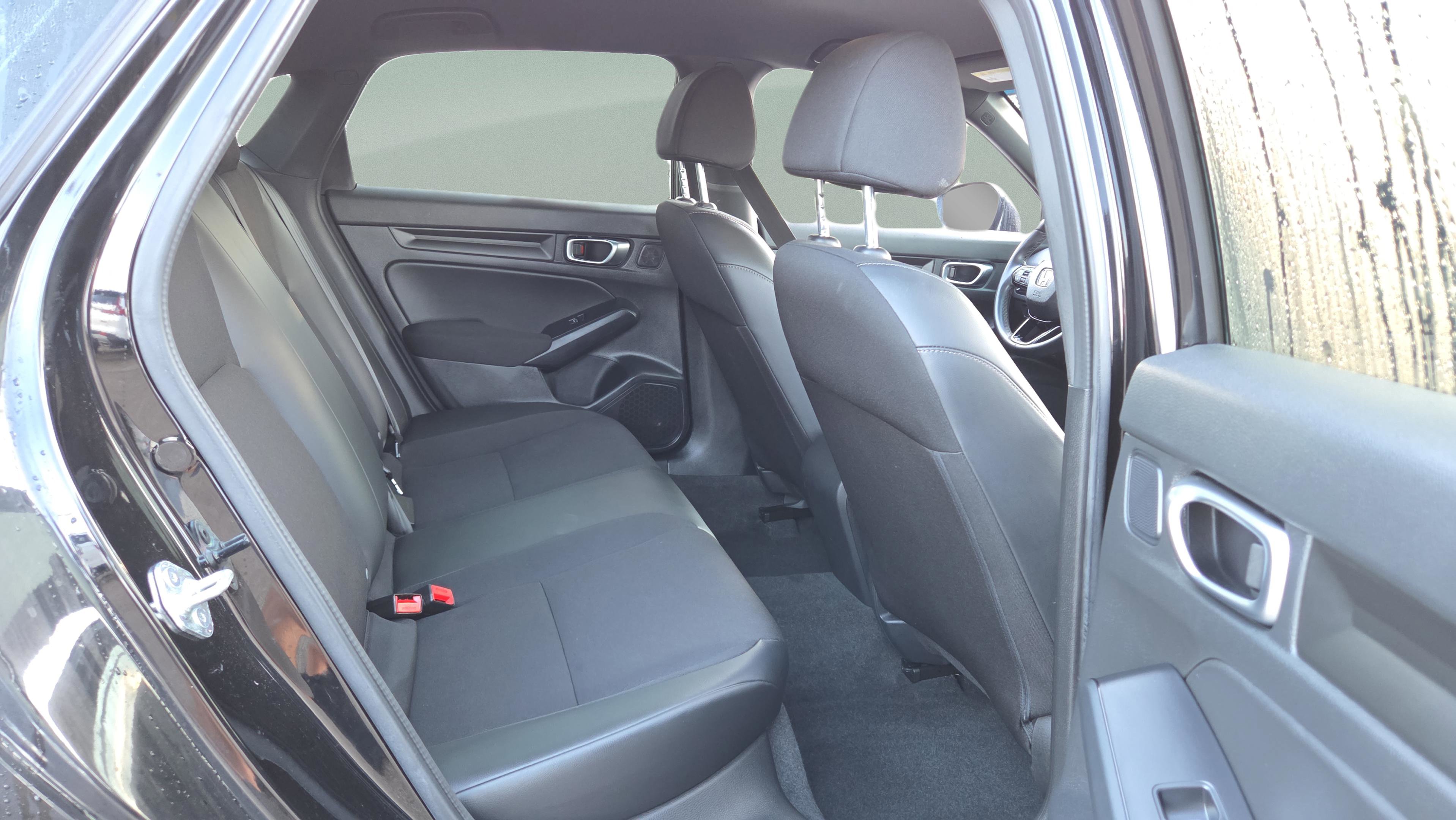 Used 2023 Honda Civic Sport image 19