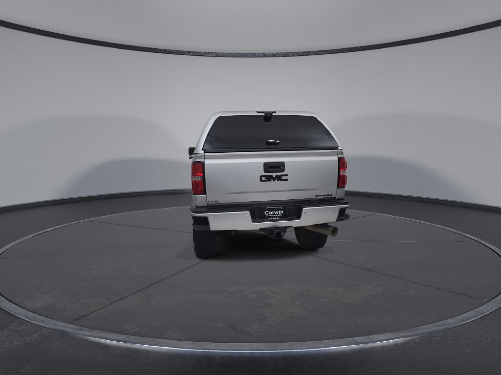 Used 2017 GMC Sierra 2500 Denali w/ Duramax Plus Package AWD/4WD image 13