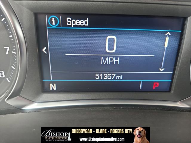 Used 2024 GMC Terrain SLE w/ LPO, Floor Liner Package FWD image 3