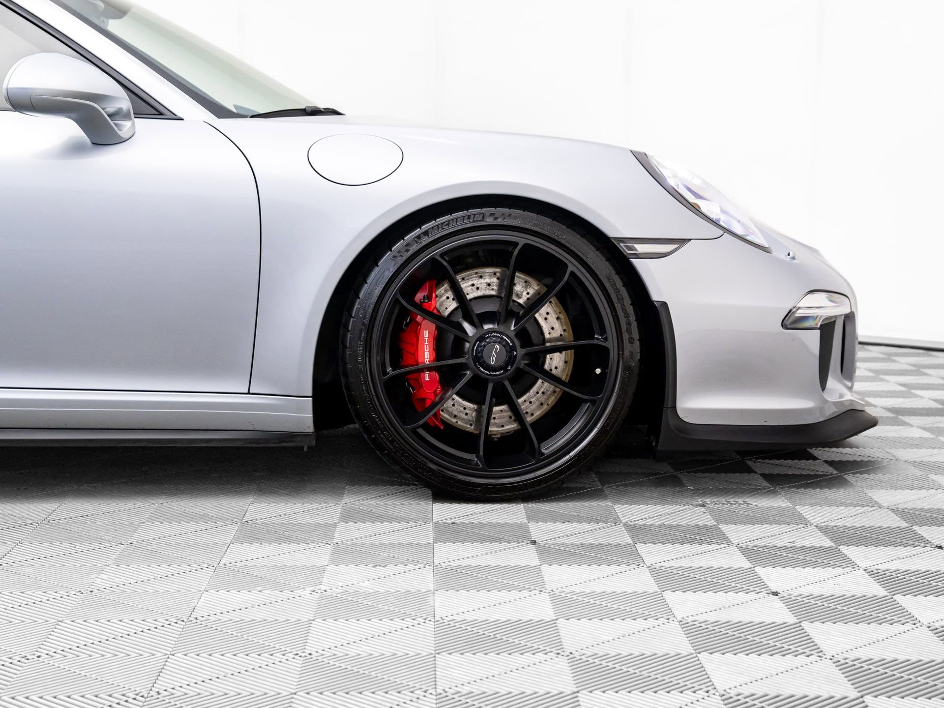 Used 2015 Porsche 911 GT3 image 38