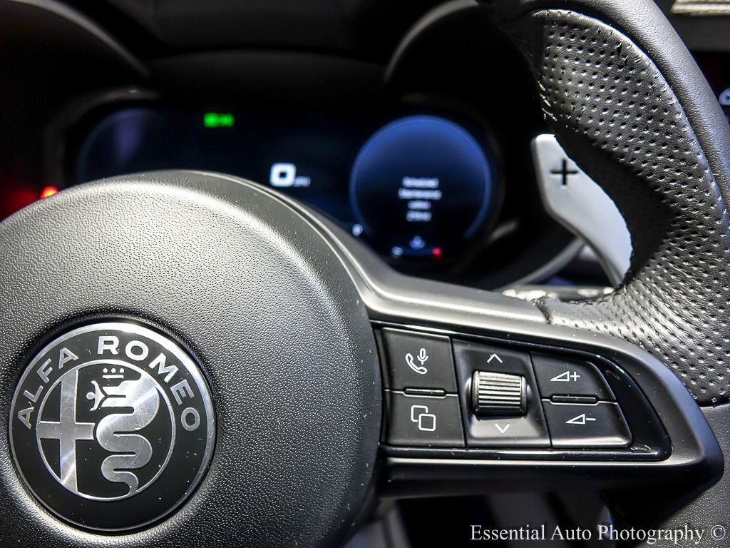 Used 2024 Alfa Romeo Stelvio Veloce AWD/4WD image 20