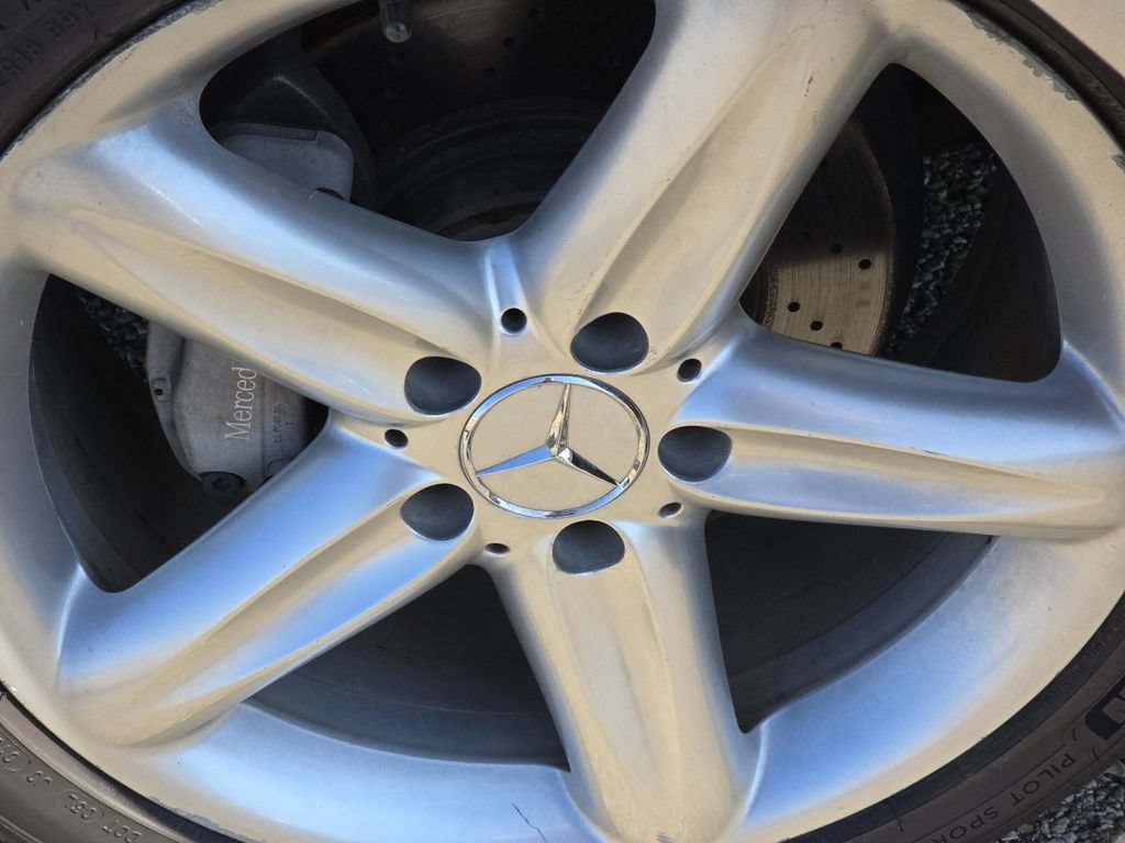 Used 2005 Mercedes-Benz SL 500 image 9