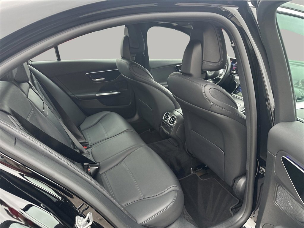 Used 2024 Mercedes-Benz C 300 Sedan image 11