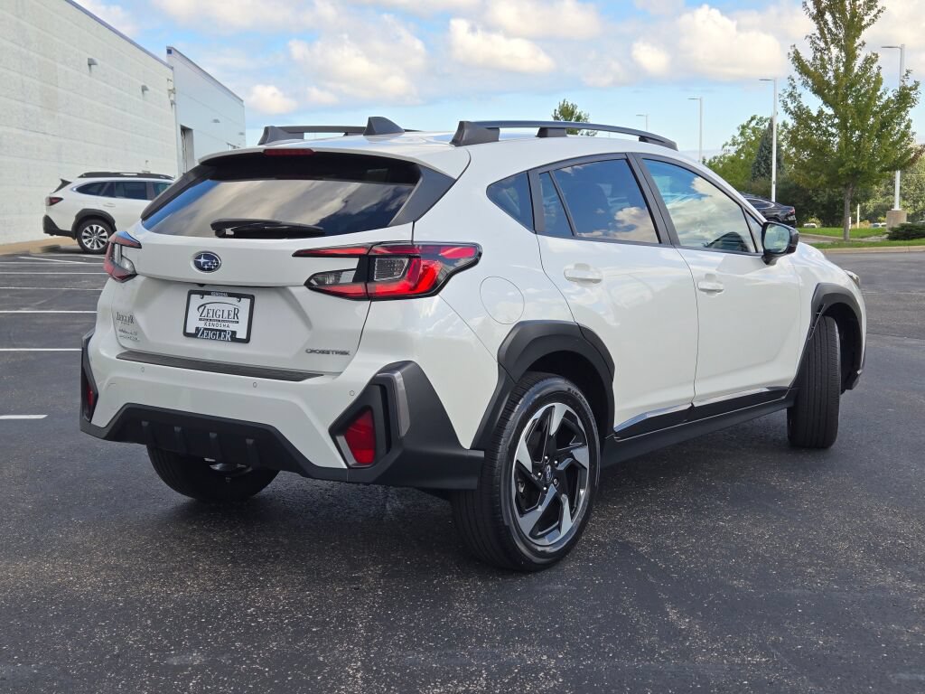 Certified 2024 Subaru Crosstrek 2.5i Limited w/ Crosstrek Mirror Package AWD/4WD image 11
