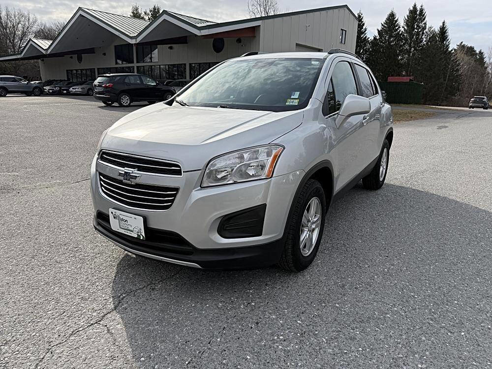Used 2015 Chevrolet Trax LT w/ LT Plus Package AWD/4WD image 1