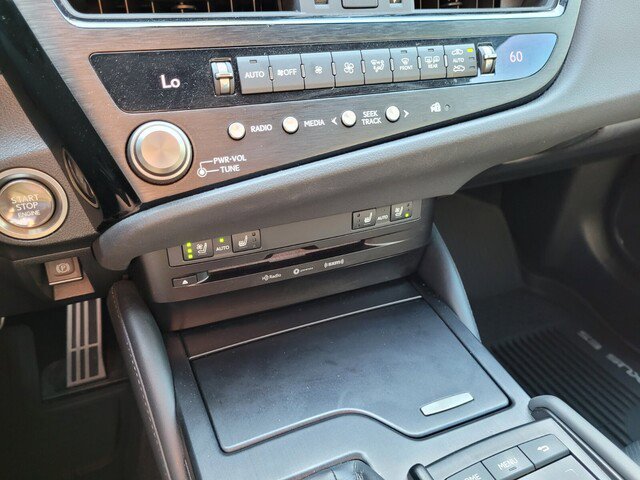 Used 2022 Lexus ES 350 F Sport image 25