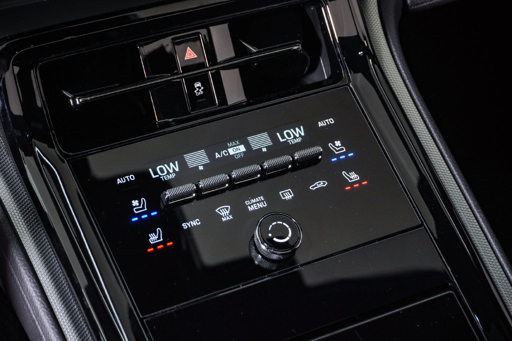 New 2026 Porsche Panamera 4 E-Hybrid AWD/4WD image 25