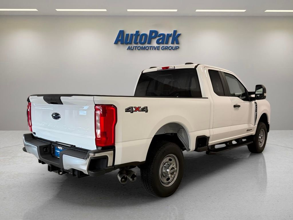 New 2026 Ford F350 XL w/ XL Chrome Package AWD/4WD image 7