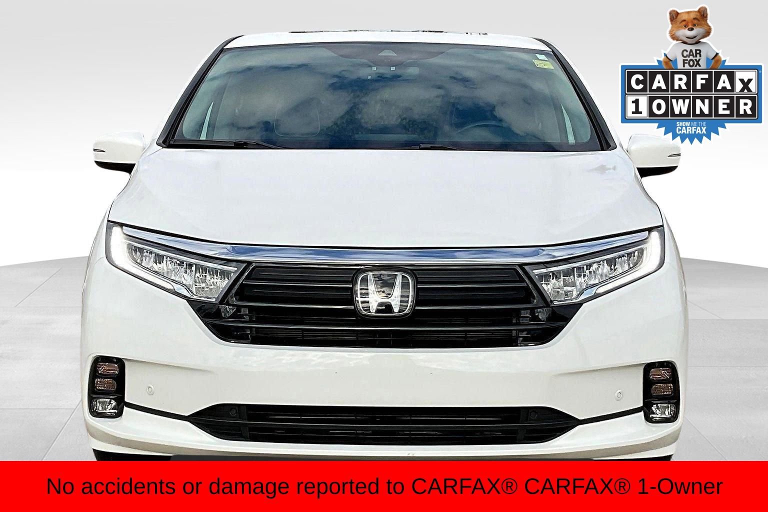 Used 2023 Honda Odyssey Elite image 3