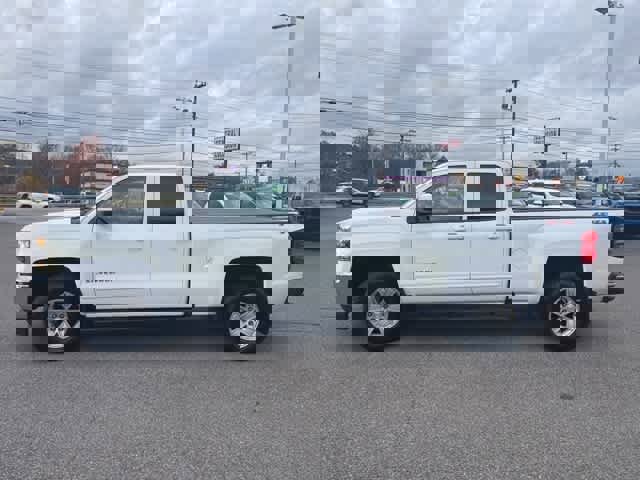 Used 2019 Chevrolet Silverado 1500 LD LT image 4