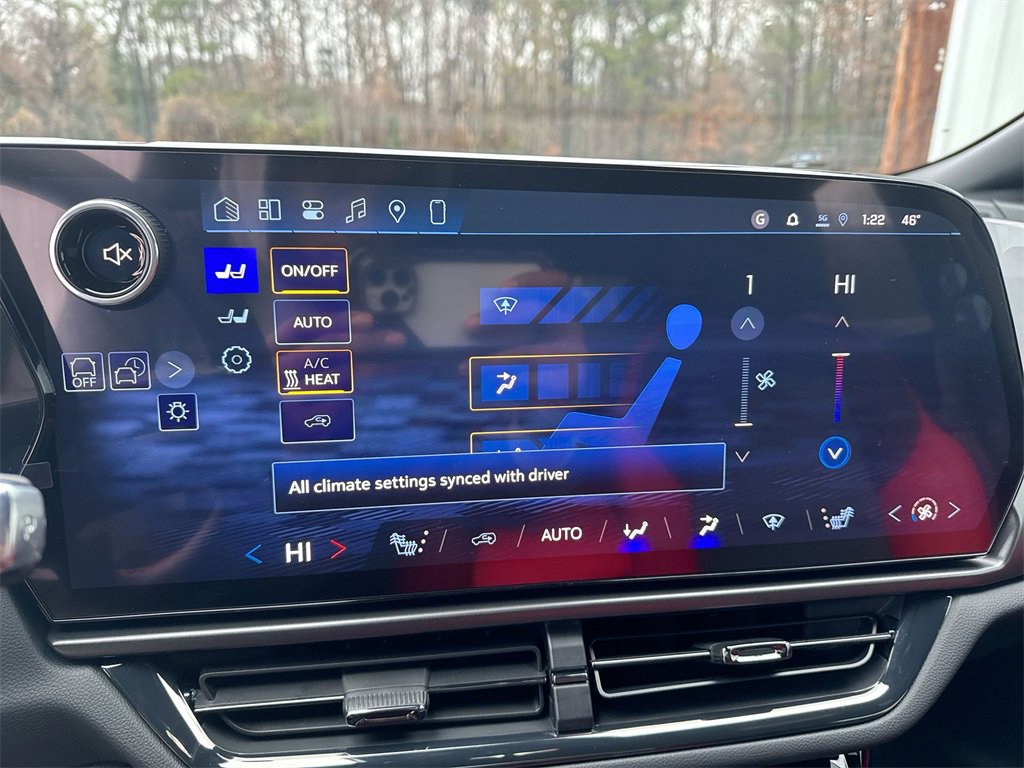 New 2026 Chevrolet Equinox EV RS image 24