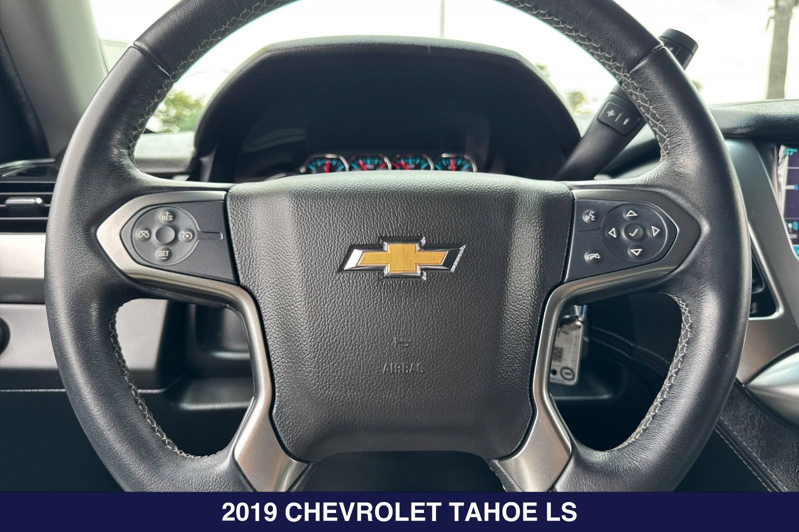 Used 2019 Chevrolet Tahoe LS RWD image 24