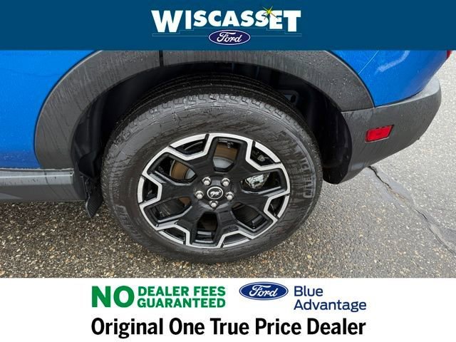 Certified 2025 Ford Bronco Sport Outer Banks w/ Outer Banks Tech Package+ AWD/4WD image 32