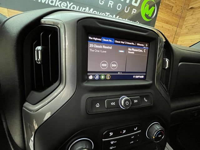 Used 2021 Chevrolet Silverado 1500 Custom Trail Boss w/ LPO, Dark Essentials Package AWD/4WD image 24
