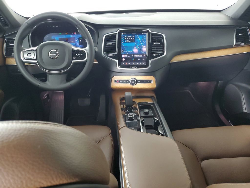 Used 2024 Volvo XC90 T8 Plus image 18