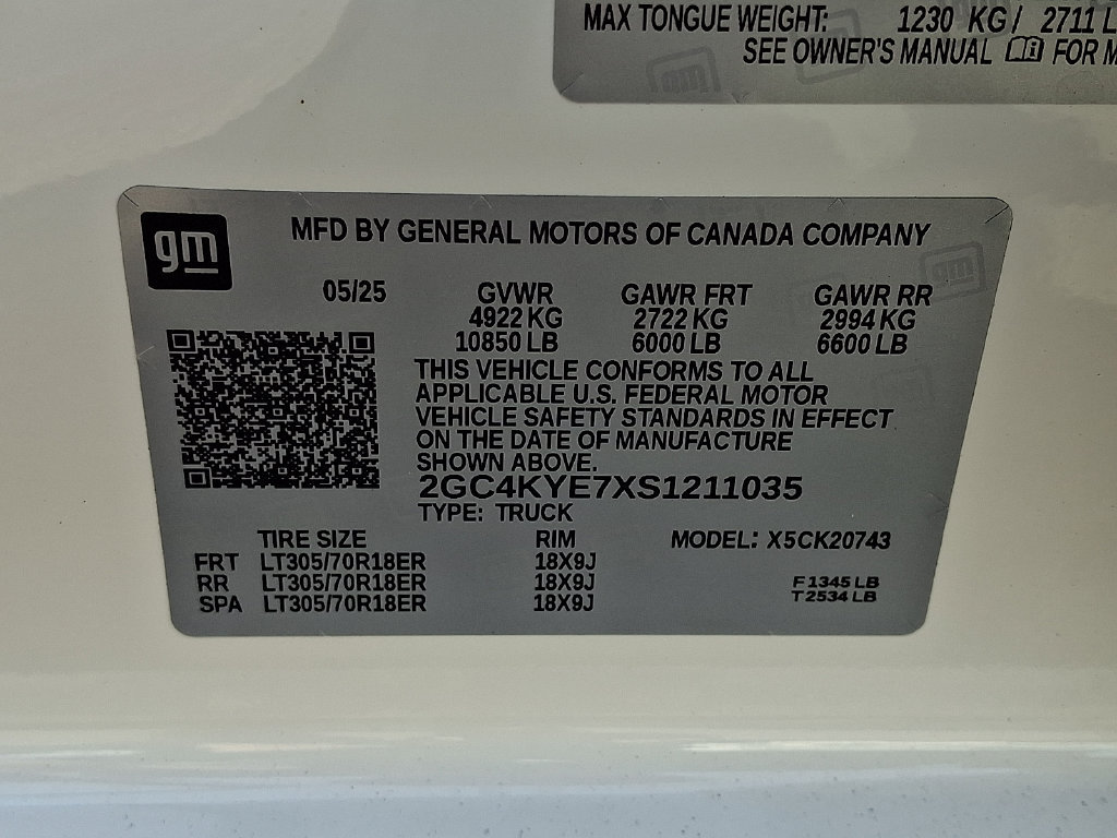 Used 2025 Chevrolet Silverado 2500 ZR2 w/ Technology Package AWD/4WD image 28